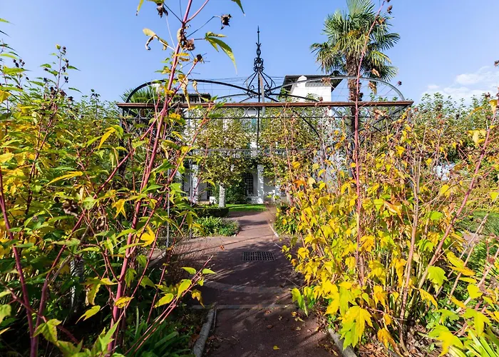 Domaine De Bordaberry - Jardin & Superbe Piscine